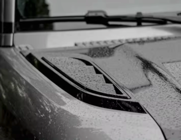 Gloss Black Bonnet Vents